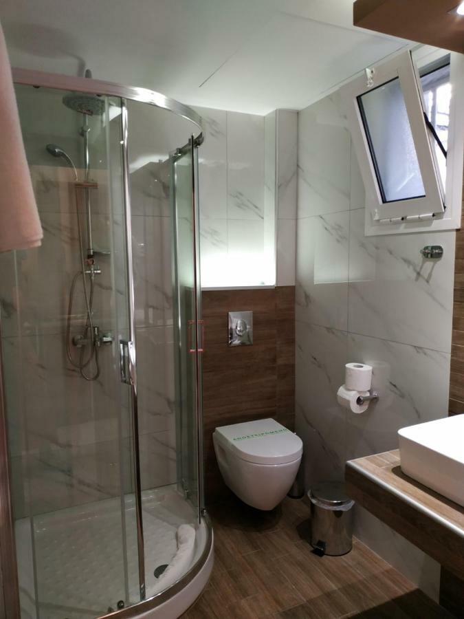 Amalia Aparthotel Palaiontsiflikion Bagian luar foto